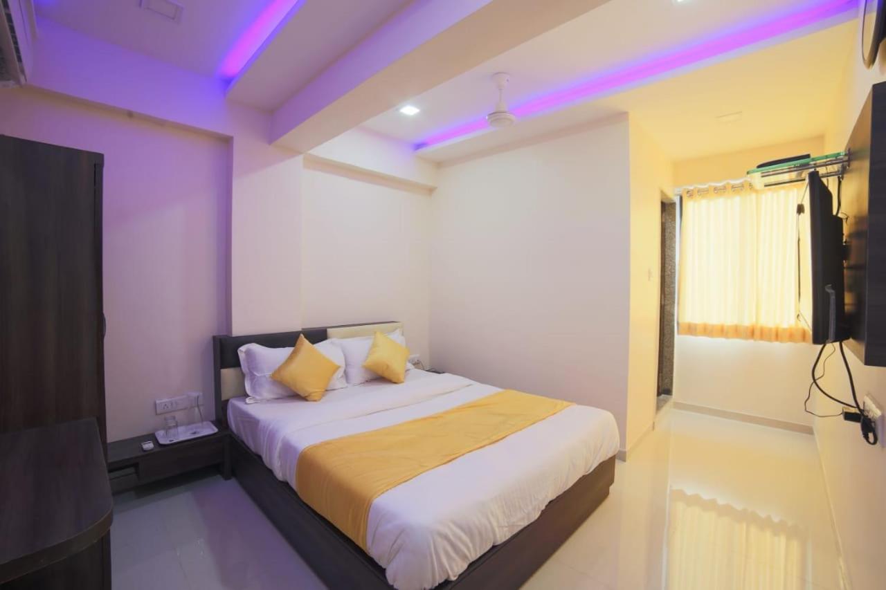Hotel Swell Ahmedabad Luaran gambar