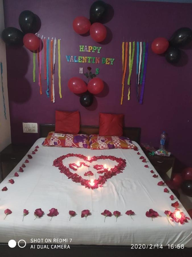 Hotel Swell Ahmedabad Luaran gambar